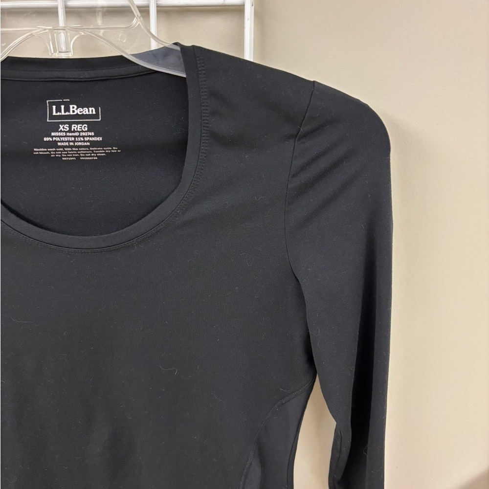 BUNDLE OF TWO L.L.Bean Women’s “Missis” size XS long sleeve activewear shirts. - Picture 6 of 16
